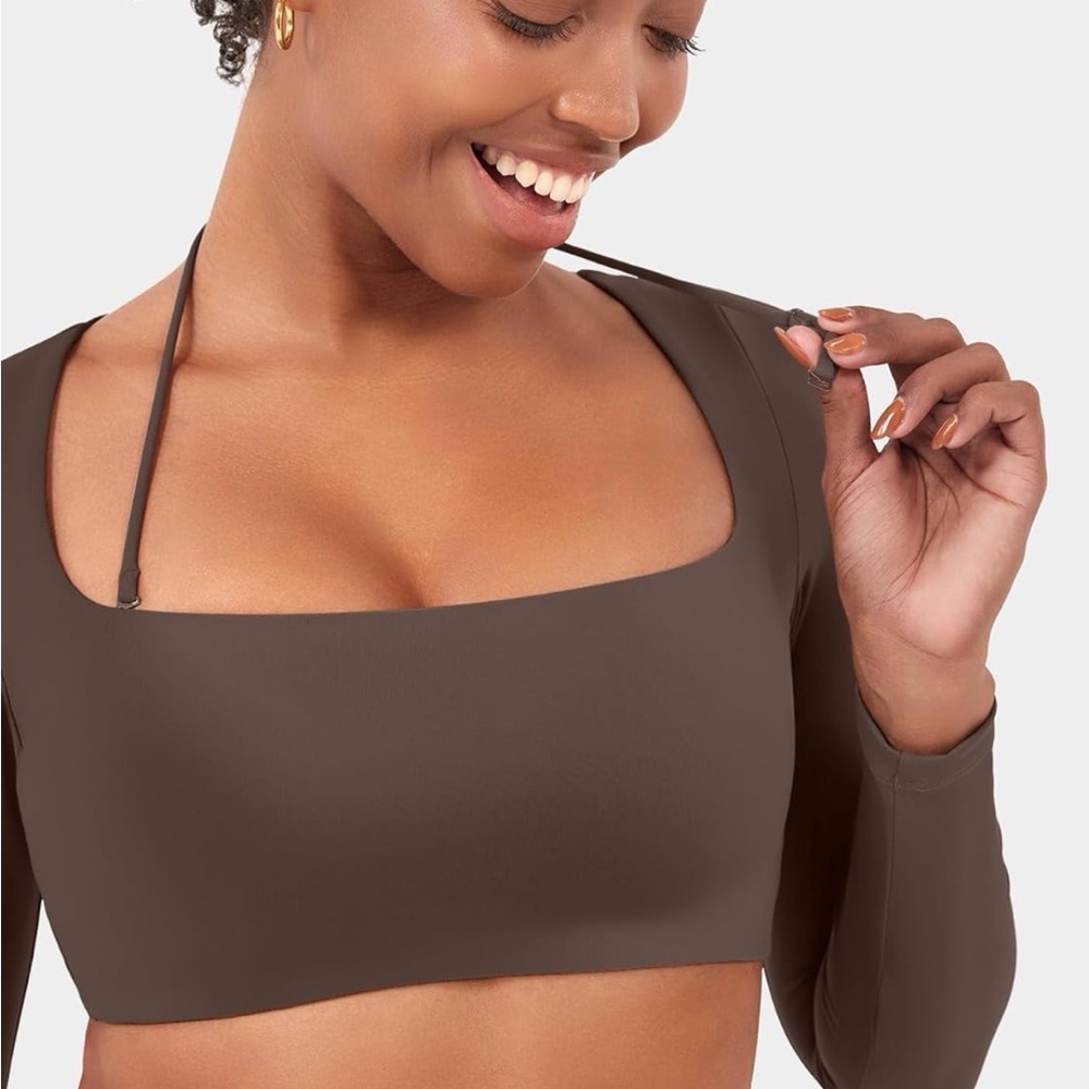 Square Neck Long Sleeve Crop Top in Chocolate Brown